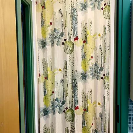 Deluxe Vittorio Po Centro アパート *
