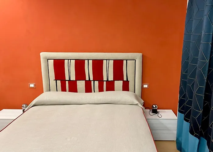 Deluxe Vittorio Po Centro Apartment