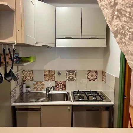 Deluxe Vittorio Po Centro Apartamento *